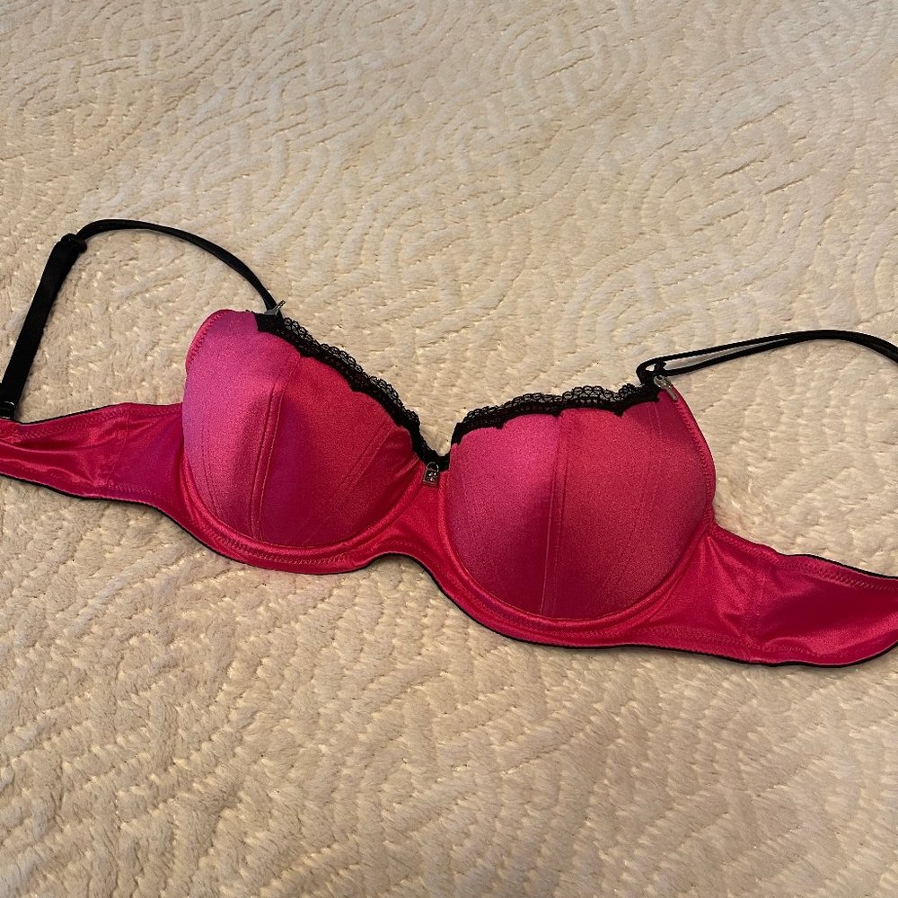 VICTORIA'S SECRET Hot Pink with Black Lace Padded Demi Push Up Bra 36C